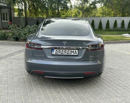 Серый Тесла Модель С, объемом двигателя 0 л и пробегом 200 тыс. км за 13700 $, фото 6 на Automoto.ua