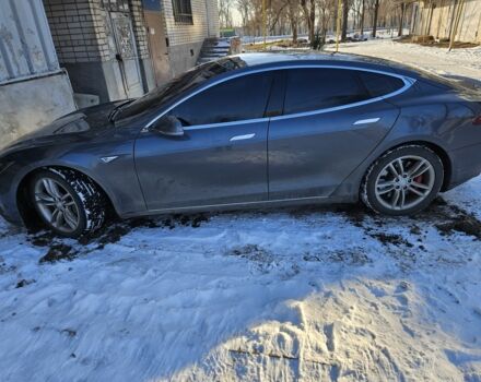 Сірий Тесла Модель С, об'ємом двигуна 0 л та пробігом 140 тис. км за 11200 $, фото 1 на Automoto.ua