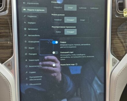 Серый Тесла Модель С, объемом двигателя 0 л и пробегом 170 тыс. км за 15000 $, фото 14 на Automoto.ua