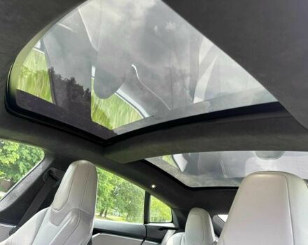 Тесла Модель С 2015 у Шепетовке на Automoto.ua Сірий Тесла Модель С, об'ємом двигуна 0 л та пробігом 180 тис. км за 14999 $, фото 8 на Automoto.ua