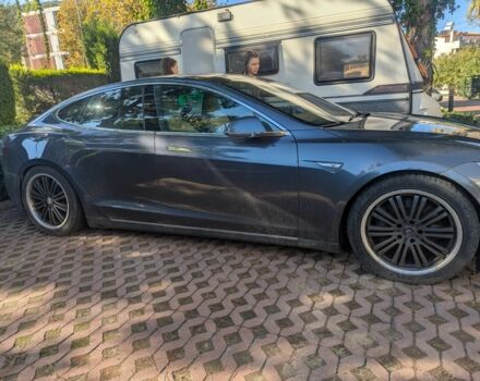 Тесла Модель С 2015 у Шепетовке на Automoto.ua Сірий Тесла Модель С, об'ємом двигуна 0 л та пробігом 180 тис. км за 14999 $, фото 16 на Automoto.ua