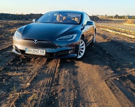 Серый Тесла Модель С, объемом двигателя 0 л и пробегом 212 тыс. км за 13800 $, фото 4 на Automoto.ua