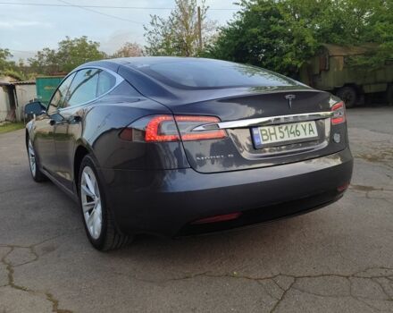 Серый Тесла Модель С, объемом двигателя 0 л и пробегом 180 тыс. км за 19500 $, фото 2 на Automoto.ua