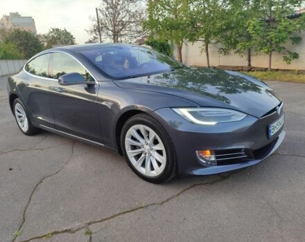 Серый Тесла Модель С, объемом двигателя 0 л и пробегом 180 тыс. км за 19500 $, фото 14 на Automoto.ua