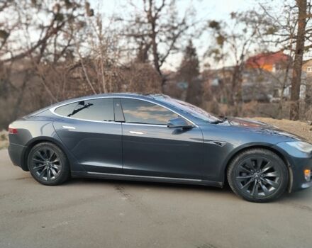 Сірий Тесла Модель С, об'ємом двигуна 0 л та пробігом 152 тис. км за 15999 $, фото 4 на Automoto.ua