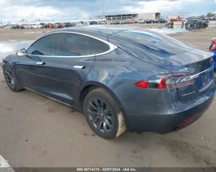 Сірий Тесла Модель С, об'ємом двигуна 0 л та пробігом 66 тис. км за 12000 $, фото 2 на Automoto.ua