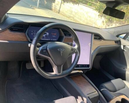 Серый Тесла Модель С, объемом двигателя 0 л и пробегом 21 тыс. км за 22900 $, фото 10 на Automoto.ua