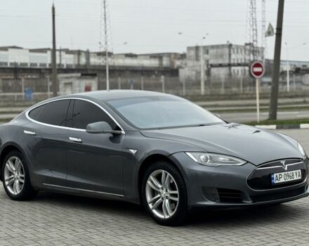 Серый Тесла Модель С, объемом двигателя 0 л и пробегом 232 тыс. км за 10700 $, фото 10 на Automoto.ua