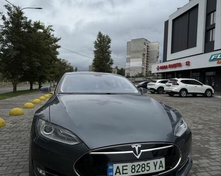 Сірий Тесла Модель С, об'ємом двигуна 0 л та пробігом 167 тис. км за 13697 $, фото 6 на Automoto.ua