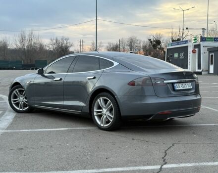 Серый Тесла Модель С, объемом двигателя 0 л и пробегом 230 тыс. км за 12500 $, фото 11 на Automoto.ua