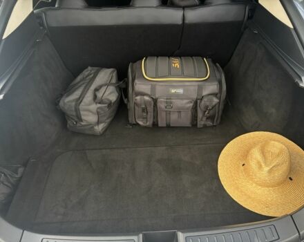 Сірий Тесла Модель С, об'ємом двигуна 0 л та пробігом 176 тис. км за 15000 $, фото 18 на Automoto.ua