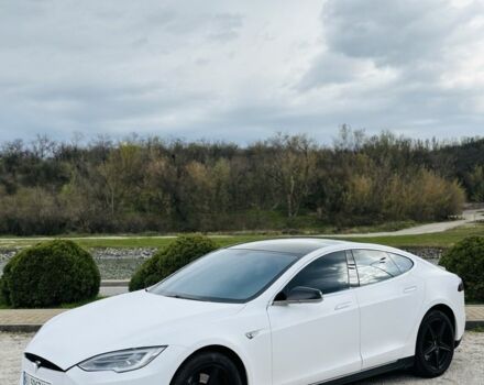 Сірий Тесла Модель С, об'ємом двигуна 0 л та пробігом 176 тис. км за 15000 $, фото 5 на Automoto.ua