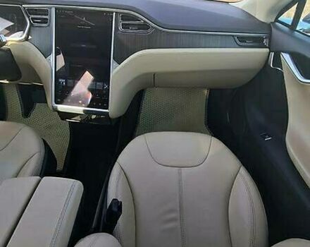Сірий Тесла Модель С, об'ємом двигуна 0 л та пробігом 118 тис. км за 26000 $, фото 16 на Automoto.ua