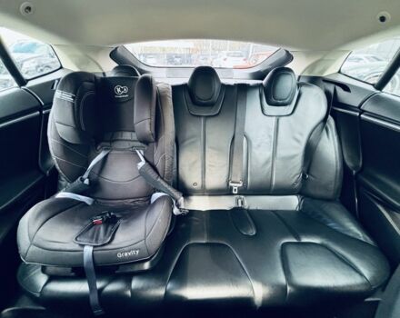 Сірий Тесла Модель С, об'ємом двигуна 0 л та пробігом 176 тис. км за 15000 $, фото 14 на Automoto.ua