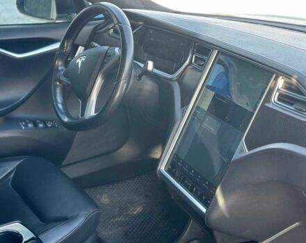 Сірий Тесла Модель С, об'ємом двигуна 0 л та пробігом 340 тис. км за 11500 $, фото 8 на Automoto.ua