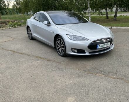 Серый Тесла Модель С, объемом двигателя 8.5 л и пробегом 175 тыс. км за 12500 $, фото 6 на Automoto.ua