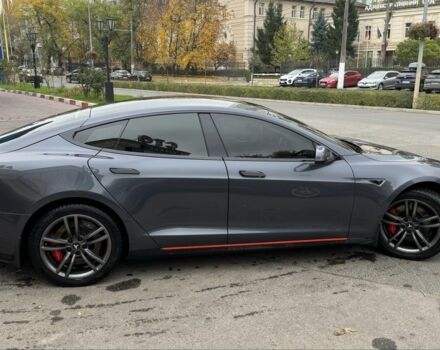 Серый Тесла Модель С, объемом двигателя 0 л и пробегом 93 тыс. км за 12900 $, фото 20 на Automoto.ua