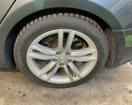 Серый Тесла Модель С, объемом двигателя 0 л и пробегом 166 тыс. км за 13500 $, фото 7 на Automoto.ua