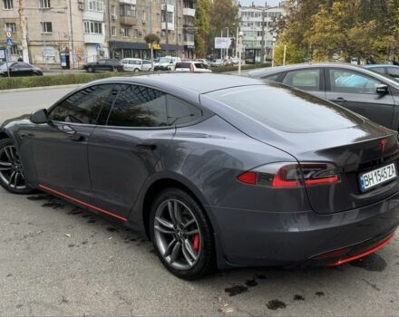 Серый Тесла Модель С, объемом двигателя 0 л и пробегом 93 тыс. км за 12900 $, фото 2 на Automoto.ua