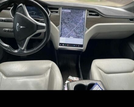 Серый Тесла Модель С, объемом двигателя 0 л и пробегом 170 тыс. км за 18000 $, фото 2 на Automoto.ua