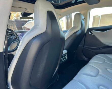 Серый Тесла Модель С, объемом двигателя 0 л и пробегом 77 тыс. км за 10900 $, фото 9 на Automoto.ua