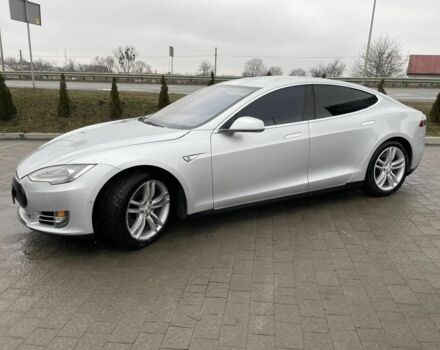 Серый Тесла Модель С, объемом двигателя 0 л и пробегом 210 тыс. км за 14500 $, фото 1 на Automoto.ua