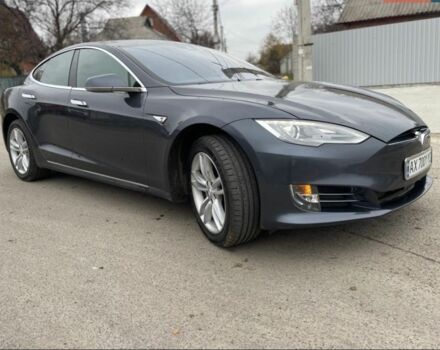 Серый Тесла Модель С, объемом двигателя 0 л и пробегом 170 тыс. км за 18000 $, фото 5 на Automoto.ua
