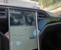 Серый Тесла Модель С, объемом двигателя 0 л и пробегом 130 тыс. км за 10000 $, фото 11 на Automoto.ua