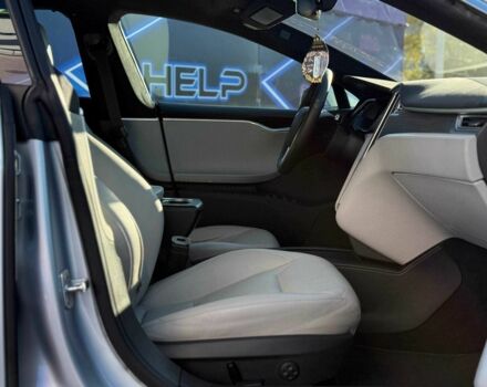 Сірий Тесла Модель С, об'ємом двигуна 0 л та пробігом 112 тис. км за 18499 $, фото 13 на Automoto.ua