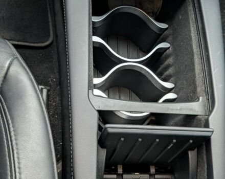 Серый Тесла Модель С, объемом двигателя 0 л и пробегом 150 тыс. км за 17200 $, фото 13 на Automoto.ua