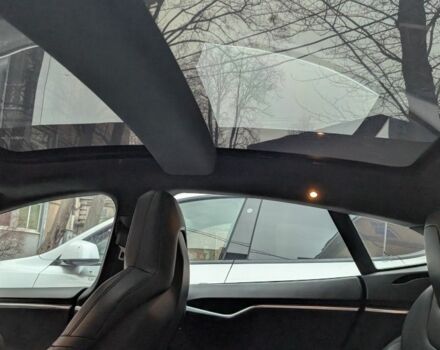 Серый Тесла Модель С, объемом двигателя 0 л и пробегом 150 тыс. км за 17200 $, фото 10 на Automoto.ua