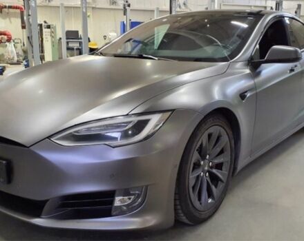 Сірий Тесла Модель С, об'ємом двигуна 0 л та пробігом 105 тис. км за 16500 $, фото 5 на Automoto.ua