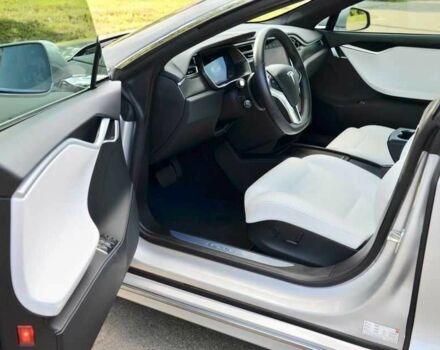 Сірий Тесла Модель С, об'ємом двигуна 0 л та пробігом 92 тис. км за 11000 $, фото 4 на Automoto.ua