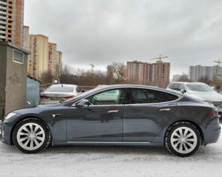 Серый Тесла Модель С, объемом двигателя 0 л и пробегом 204 тыс. км за 17200 $, фото 2 на Automoto.ua