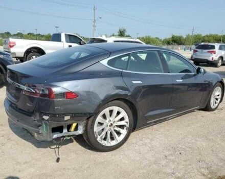 Сірий Тесла Модель С, об'ємом двигуна 0 л та пробігом 60 тис. км за 8000 $, фото 2 на Automoto.ua