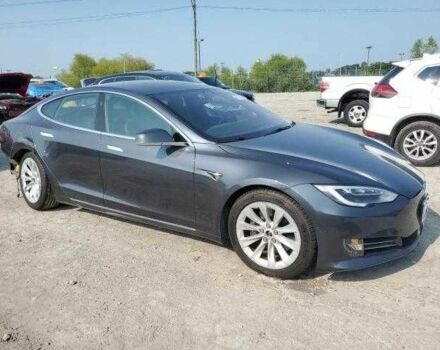Сірий Тесла Модель С, об'ємом двигуна 0 л та пробігом 60 тис. км за 8000 $, фото 3 на Automoto.ua