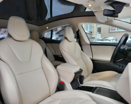 Серый Тесла Модель С, объемом двигателя 0 л и пробегом 204 тыс. км за 17200 $, фото 11 на Automoto.ua