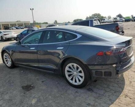 Сірий Тесла Модель С, об'ємом двигуна 0 л та пробігом 60 тис. км за 8000 $, фото 1 на Automoto.ua