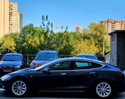 Тесла Модель С 2019 в Вышгороде на Automoto.ua Серый Тесла Модель С, объемом двигателя 0 л и пробегом 163 тыс. км за 21999 $, фото 4 на Automoto.ua