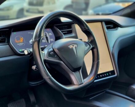 Тесла Модель С 2019 в Вышгороде на Automoto.ua Серый Тесла Модель С, объемом двигателя 0 л и пробегом 163 тыс. км за 21999 $, фото 9 на Automoto.ua