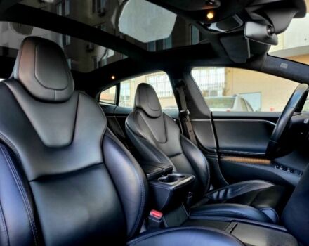 Тесла Модель С 2019 в Вышгороде на Automoto.ua Серый Тесла Модель С, объемом двигателя 0 л и пробегом 163 тыс. км за 21999 $, фото 10 на Automoto.ua