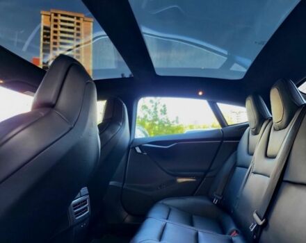 Тесла Модель С 2019 в Вышгороде на Automoto.ua Серый Тесла Модель С, объемом двигателя 0 л и пробегом 163 тыс. км за 21999 $, фото 12 на Automoto.ua