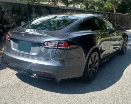 Серый Тесла Модель С, объемом двигателя 0 л и пробегом 19 тыс. км за 3800 $, фото 6 на Automoto.ua