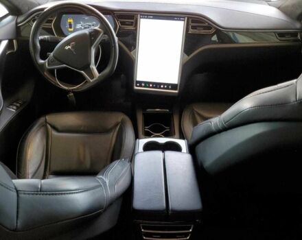 Сірий Тесла Модель С, об'ємом двигуна 0 л та пробігом 130 тис. км за 8000 $, фото 7 на Automoto.ua