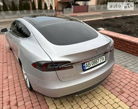 Серый Тесла Модель С, объемом двигателя 0 л и пробегом 133 тыс. км за 18800 $, фото 32 на Automoto.ua
