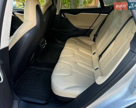 Серый Тесла Модель С, объемом двигателя 0 л и пробегом 221 тыс. км за 11900 $, фото 26 на Automoto.ua