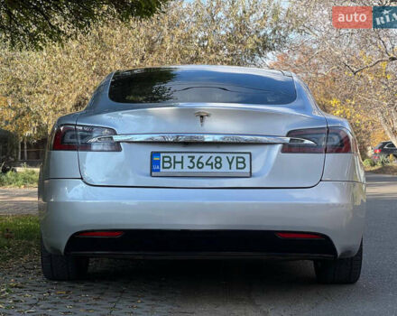 Серый Тесла Модель С, объемом двигателя 0 л и пробегом 221 тыс. км за 11900 $, фото 8 на Automoto.ua
