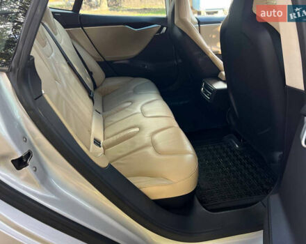 Серый Тесла Модель С, объемом двигателя 0 л и пробегом 221 тыс. км за 11900 $, фото 29 на Automoto.ua