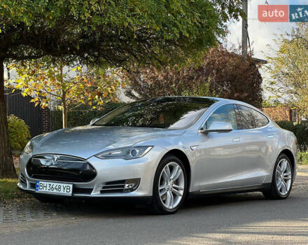 Серый Тесла Модель С, объемом двигателя 0 л и пробегом 221 тыс. км за 11900 $, фото 11 на Automoto.ua