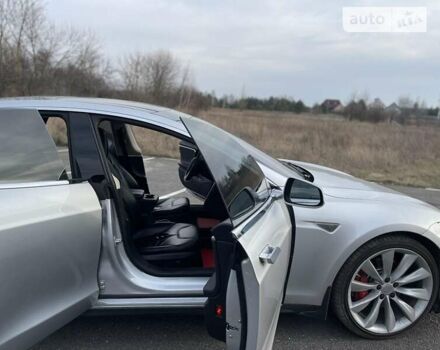 Серый Тесла Модель С, объемом двигателя 0 л и пробегом 189 тыс. км за 25000 $, фото 14 на Automoto.ua